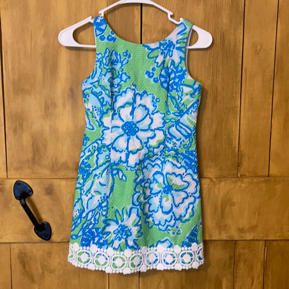 Lilly Pulitzer Girls Size 10 dress.